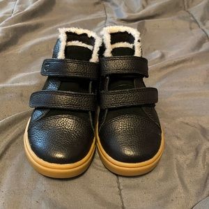 ❗️SOLD❗️Toddler Ugg’s